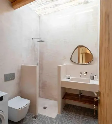 Sea And Sun Ll Ίος